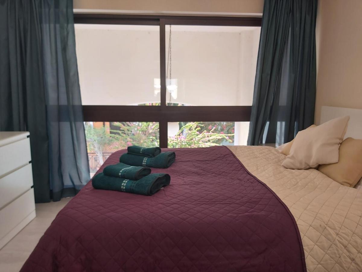 Galatex Beach Apartment Лимасол Екстериор снимка