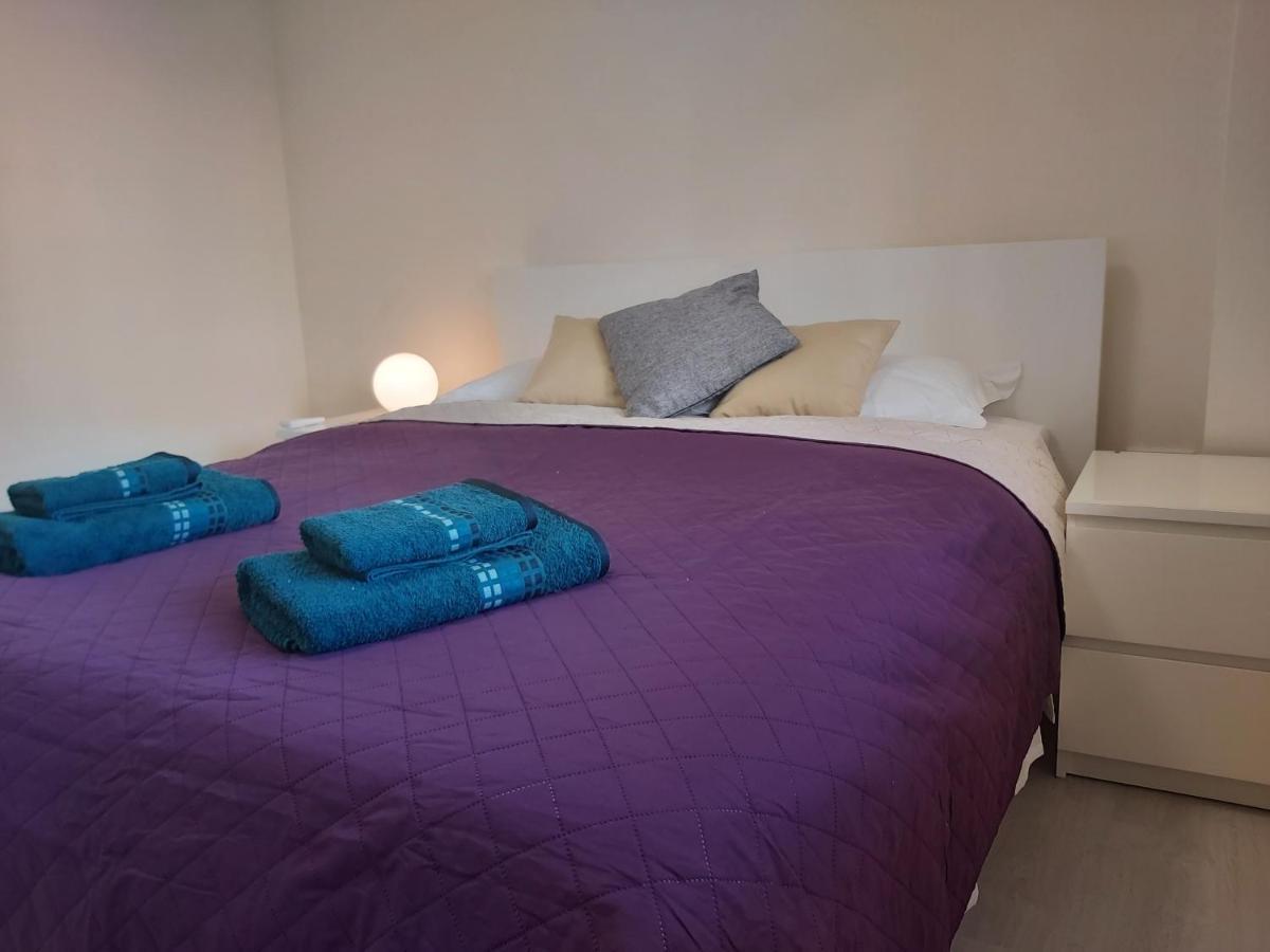 Galatex Beach Apartment Лимасол Екстериор снимка