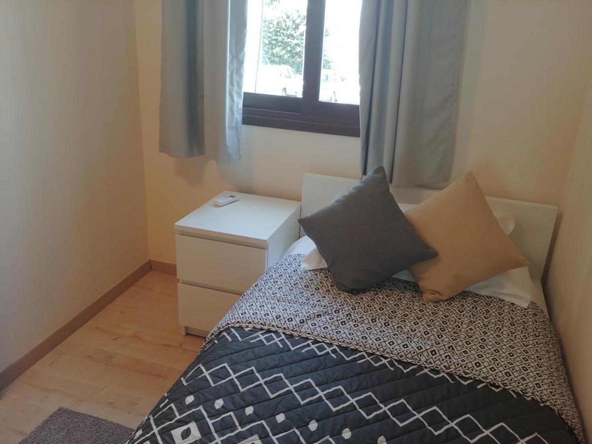 Galatex Beach Apartment Лимасол Екстериор снимка