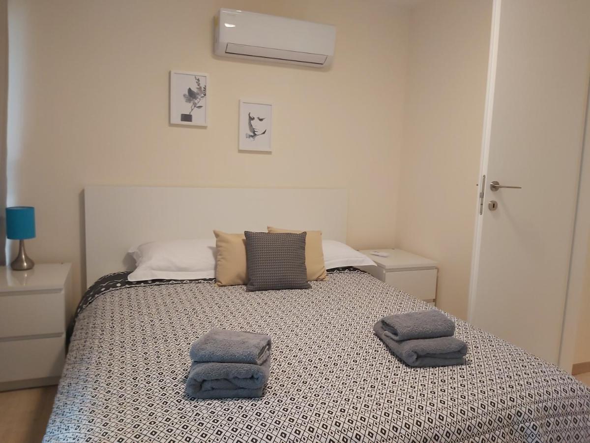 Galatex Beach Apartment Лимасол Екстериор снимка